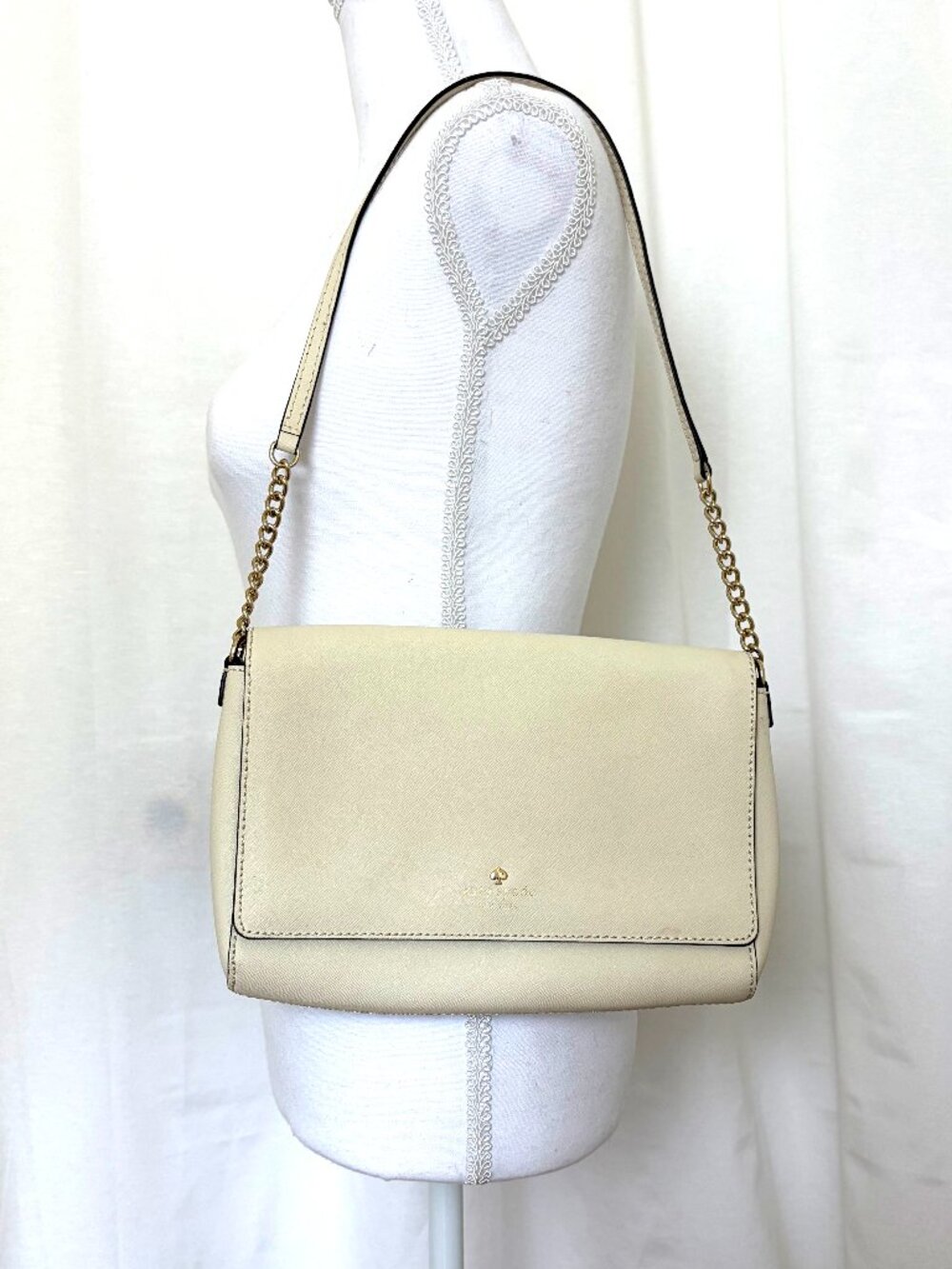 Kate Spade Cream Colored Shoulder Bag